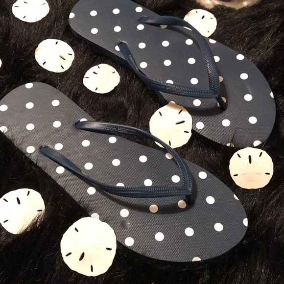Xhilaration Navy Blue Polka Dot Flip Flops Sz 9 - Picture 5 of 8